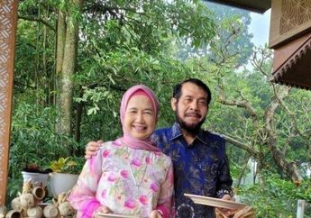 Jahit Baju Pengantin Adik Jokowi, Sosok di Balik Pakaian Idayati dan Ketua MK Anwar Usman Bahas Soal Lemburan, Kain Jarik yang Dikerjakan Ternyata Tak Sembarangan