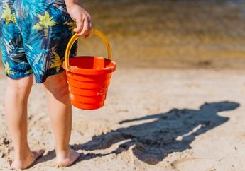 Heboh Amazon Jual Ember Plastik Seharga Rp 4,8 Juta, Netizen Geger Serbu Komentar Menggelitik: Ini Bisa Mengubah Air Jadi Anggur