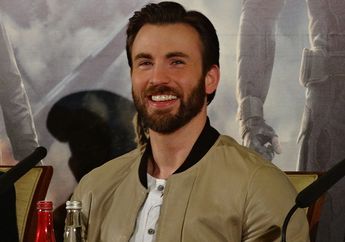 Chris Evans Nggak Sengaja Pukul Wajah Ryan Gosling di Hari Pertama Syuting The Grey Man