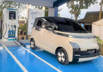 Deretan Mobil Listrik yang Siap Mejeng, Jelang Pameran PEVS 2022