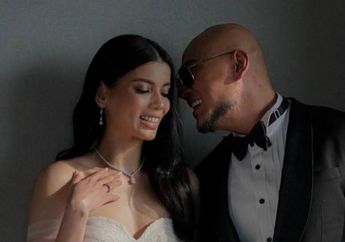 WOW! Deddy Corbuzier & Sabrina Chairunnisa Bebas Pilih Kado Pernikahan Fantastis dari Gus Miftah, Reaksi sang YouTuber Saat Terima Hadiah Tuai Sorotan