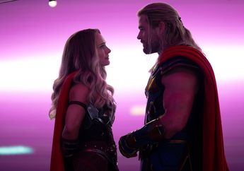 Thor: Love and Thunder Tampilkan Lagi Adegan Flashback Saat Putus Cinta