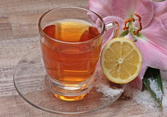 Efek Samping Minum Teh Campur Lemon Ternyata Tak Main-main, Orang dengan Kondisi Ini Mending Jangan Minum