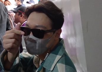 'Mendidih Darah Saya!' Terkuak 2 Alasan Razman Arif Nasution Ngamuk di Pengadilan, Richard Lee Santai Tertawa dan Beri Finger Heart Ala Korea