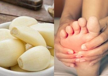 Coba Tempel Kain yang Dibasahi dengan Bawang Putih Ke Kaki Sebelum Tidur, Jangan Kaget Bangun Pagi Terjadi Hal Luar Biasa