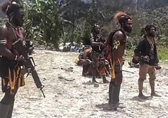 Pentolan KKB Papua Kabur Sambil Tenteng Senjata, Markasnya yang Tersembunyi di Lereng Pegunungan Ditembus Aparat Gabungan TNI-Polri, Ini yang Terjadi