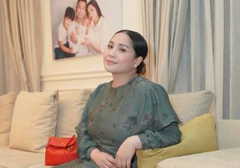 Semringah Saat Mas Paket Datang, Ternyata Nagita Slavina Pesan iPhone Baru Demi Bisa Main Game Cacing-cacingan, Sosok Ini Sampai Nyebut Tahu Alasannya