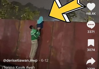 Gendong Anak Perempuannya di Pundak demi Lihat di Balik Dinding Pembatas, Pria Ini Banjir Pujian Netizen Usai Viral: Terimakasih Ayah!