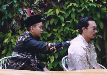 Heboh Dirukiah Ustaz, Begini Jawaban Denny Sumargo Ditantang Ajak Fans Muslim Pindah Agama, Foto Sang Youtuber Ramai Dibahas