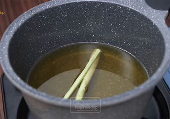 Beli Minyak Goreng Pakai Pedulilindungi, Emak-emak Mending Cemplungkan 1 Bahan ini Agar Minyak Bekas Bisa Jernih Lagi, Real No Tipu Tipu!