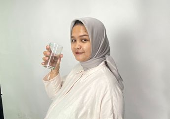 Benarkah Minum Air di Sela-sela Waktu Makan Bisa Bahayakan Kesehatan? Ternyata Begini Cara Minum Air yang Tepat