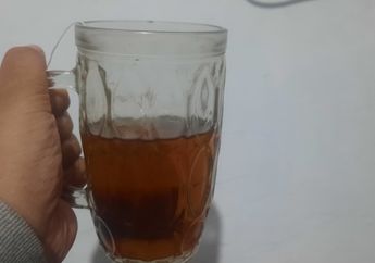 Bahaya Minum Obat Pakai Teh Manis, Ternyata Bisa Bikin Moms Mengalami Kondisi Buruk Ini