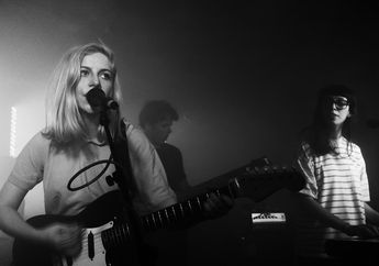 5 Tahun Absen Dilanda Bencana, Alvvays Rilis Single Terbaru dari Album 'Blue Rev'