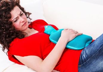 Solusi Untuk Para Wanita! Nyeri Menstruasi yang Menyiksa Bisa Diatasi Hanya Modal Makan Buah Pisang yang Diolah Seperti Ini
