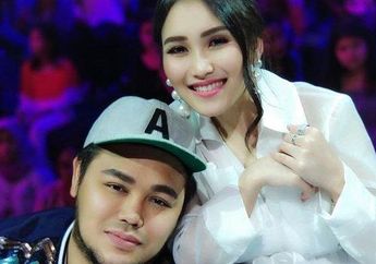 Gak Bisa Lepas dari Bayang-bayang Ivan Gunawan Nih? Ayu Ting Ting Kedapatan Panggil Sapi Kurbannya dengan Panggilan Mesra Sang Desainer: Igun Sehat