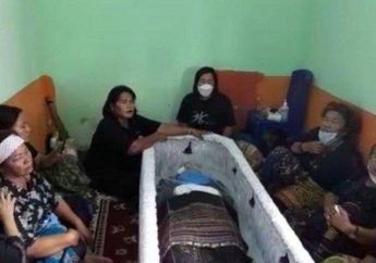 Ayah Brigadir J Langsung Ogah Terima Syarat yang Diberikan Polisi Ini, Rupanya Sempat Diminta Hal Ini Sebelum Buka Peti Mati Anaknya