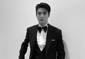 Jaehyun NCT Pangling di Photoshoot Cover ELLE Korea Edisi Agustus