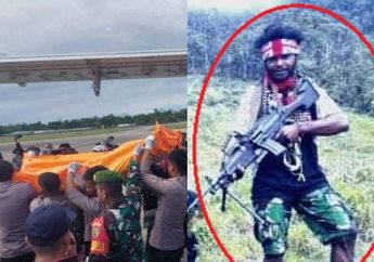 Innalillahi Wa Innailaihi Rojiun, Meninggal Dunia Akibat Kebrutalan KKB Papua, Warga Palu Ini Dimakamkan dengan Suasana Banjir Air Mata, Istri Bupati Nduga Tak Kuasa Tahan Tangis Saat Melayat