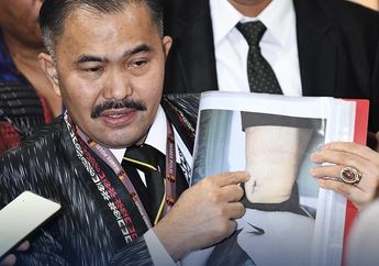 Setiap Hari Pengacara Keluarga Brigadir Yosua Umbar Fakta Sensitif, Tangan Kanan Kapolri Sampai Respons Begini, Foto Kamaruddin Simanjuntak Banjir Komentar