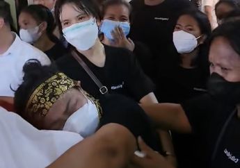 'Saya Akan Dibunuh Squad Lama yang Kurang Ajar' Ternyata Brigadir J Sudah Pamitan ke Teman Curhatnya Sebelum Baku Tembak, Foto Almarhum Menangis Saat Video Call Disebarkan