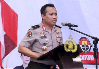 BERITA TERPOPULER: Kadiv Propam Baru Pengganti Irjen Ferdy Sambo Dikenal Rajin Salat Tepat Waktu, Ikut Periksa Pendahulunya | Angga Wijaya Bongkar Keserakahan Dewi Perssik, Makin Panas