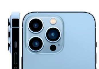 Ming Chi Kuo: Harga iPhone 14 Pro Series Diprediksi Naik