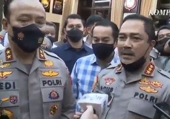 Dipecat Bharada E, Pengacara Deolipa Yumara Curiga Isi Surat Cabut Kuasa Kliennya, Foto Kabareskrim Polri Disentil