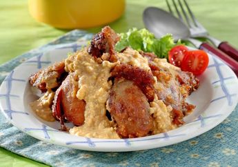 Resep Nasi Tumpeng Kuning Cepat : Resep Ayam Goreng Tepung Siram Telur Asin Enak Ini Bikin Nafsu Makan Bertambah Berkali-kali Lipat