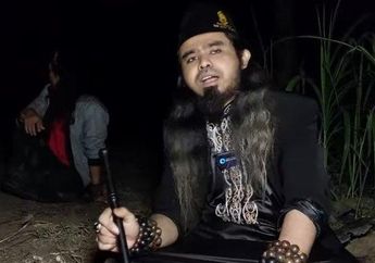 Malu Gak Tuh? Gus Samsudin Banjir Nyinyiran Netizen Usai Salah Kaprah Jelaskan Surat dalam Al Quran: Kalo Ketemu Ustad Mungkin Nyemplung Laut!