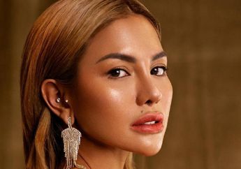 'Gak Bakal Bisa Tidur' Gak Tau Malu! Usai Ngaku Kepincut Mantan Suami Nindy Adyunda, Nikita Mirzani Kini Terang-terangan Beber Pikiran Kotornya Pada Suami Artis Ternama Ini