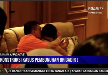 Aib Putri Candrawathi Dibongkar, Ferdy Sambo Sebut Permintaan yang Bikin 2 Jenderal Luluh, Foto Eks Kadiv Propam Peluk Istrinya Disorot