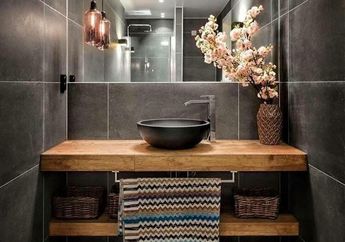 Ingin Menggunakan Bahan Kayu di Kamar Mandi? Ketahui Hal-Hal Berikut Terlebih Dahulu!