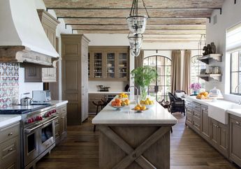 Ciptakan Dapur Bergaya Farmhouse dengan Tips Makeover Berikut Ini!