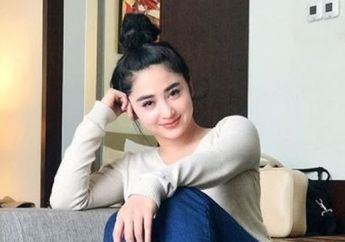 Bolak Balik Cerai Sempat Disentil Tak Punya Anak Kini Sudah Resmi Jadi Janda Angga Wijaya Mendadak Dewi Perssik Pamer Testpack, Sang Biduan Hamil?