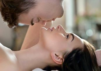 Bukan Cuma Penetrasi, Ternyata Memainkan Puting Juga Bisa Bikin Perempuan Keenakan Hingga Orgasme Saat Bercinta, Coba Simak Triknya!