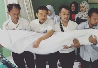 'Jenazah Tersenyum' Dikira Tidur Artis Ternama Sudah Tiada! Sebelum Berpulang Dewi Perssik Ungkap Sang Pesohor Sempat Katakan Hal Tak Biasa Bak Firasat Tanda Orang Akan Meninggal