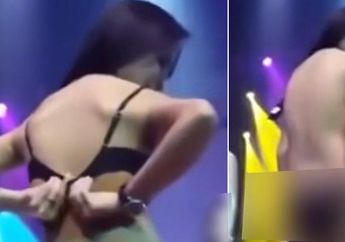 Pedangdut Ini Berani Lepas Bra Dan Telanjang Dada Di Atas Panggung, Nekat Pamer Joget Panas untuk Disawer Ratusan Ribu