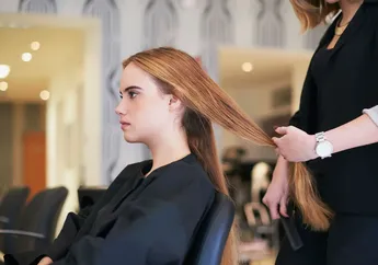 Sebelum Nyesel, 5 Hal Ini Harus Dipertimbangkan Sebelum Potong Rambut!