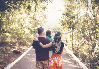 Curiga Ada Pelakor Mengintai Pasangan? Coba Bacaan Doa Setelah Sholat Wajib Agar Terhindar dari Pelakor, InsyaAllah Keluarga Selalu Menjadi Harmonis