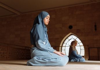 Iringi dengan Kerja Keras, Simak Bacaan Doa Pembuka Rezeki yang Diajarkan Rasullah SAW