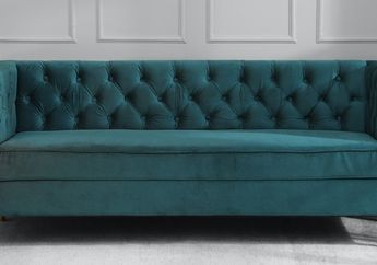 Tidak Serumit Kelihatannya, Berikut Cara untuk Membersihkan Sofa Beludru di Rumah!
