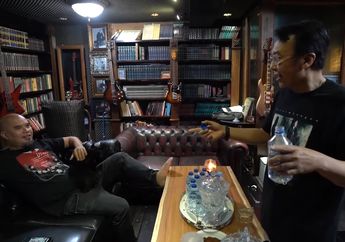 Jadi Kocheng Lovers, Ahmad Dhani Mau Koleksi Kucing 30 Ekor, Hitam Semua!