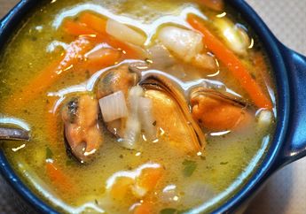 Makanan Ibu Hamil Sup Ikan Salmon yang Bergizi Tinggi dan Enak, Begini Resepnya