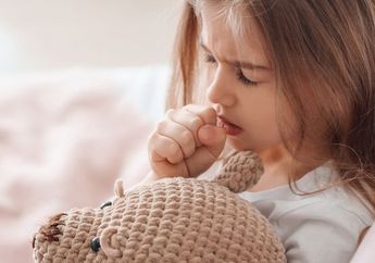 Batuk Anak Tak Kunjung Sembuh Ketahui Penyebabnya, Jangan Sembarangan Beri Sirup Obat Batuk! Ada yang Diduga Malah Sebabkan Gagal Ginjal Akut