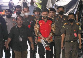 Hadiahi Iphone 13 Pro Max pada Anak Buah, Ferdy Sambo Beri Uang Rp 1 Miliar Usai Tembak Brigadir J tapi Diambil Kembali