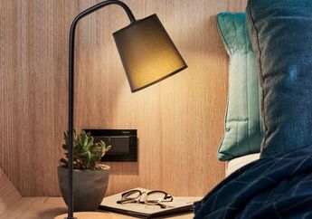 Ingin Lampu Meja yang Membawa Tampilan Chic dan Retro? Gunakan yang Bergaya Vintage!