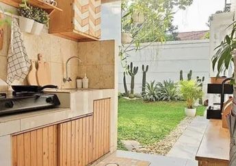 Terang Saja Ibu RT Tanya-tanya Terus, Desain Dapur Kecil Terbuka di Belakang Rumah Bikin Mood Makin Happy, Ini 12 Foto Cantiknya