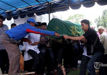 Sederet Artis Meninggal Karena Gagal Ginjal, Penyakit Ini Bisa Sampai Renggut Nyawa Begini Cara Menjaga Ginjal Tetap Sehat