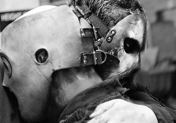 Mengenang Mendiang Bassist, Corey Taylor: Gue Kangen Banget Sama Paul, Temen Gue!