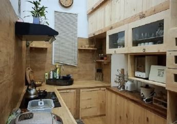 Agar Terasa Hangat, Desain Lemari Dapur Kayu Dirancang Pakai Trik Ini, 7 Foto Aplikasinya Dikulik